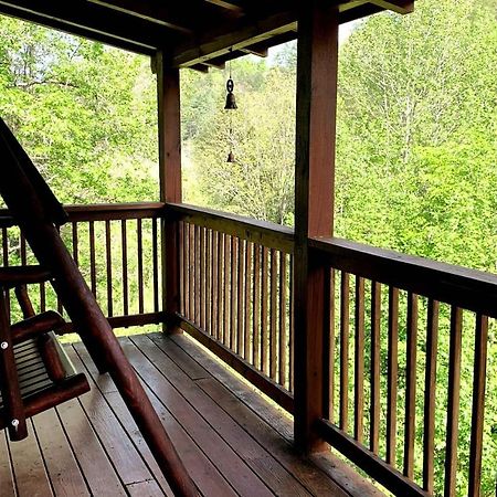 Smoky Mtn Hideaway - Cabin W/ Hot Tub & Pool Table Villa Sevierville Exterior photo