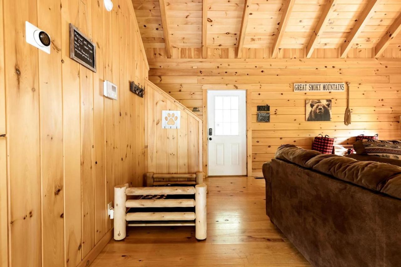Smoky Mtn Hideaway - Cabin W/ Hot Tub & Pool Table Villa Sevierville Exterior photo